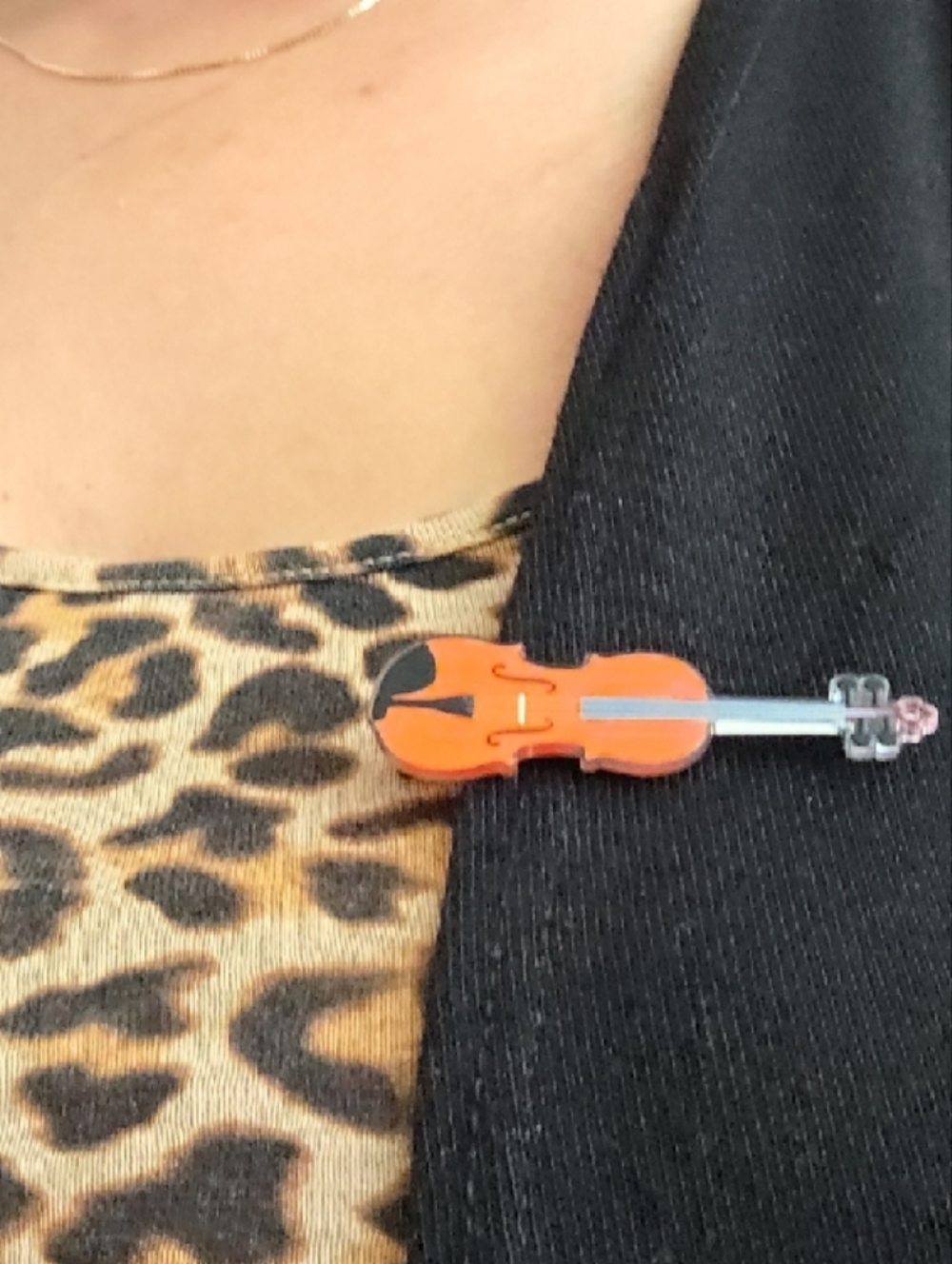 Violin Hair Pin - Picture 4 of 5